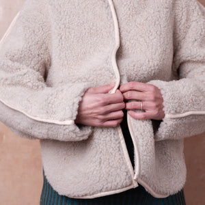 Women's Folka Teddy Jacket - 100% Wool - Sand