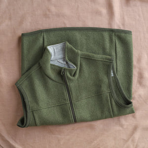 Men's Boiled Organic Wool Vest - Olive