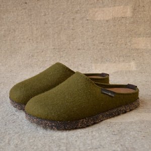 Haflinger Wool Felt Clogs - Manhattan - Olive (Adults 37,41) *Last ones