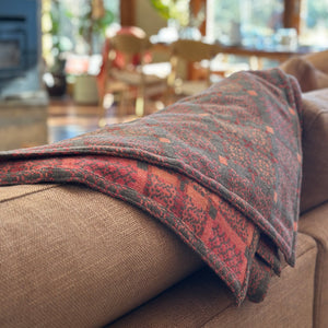 Welsh Knot Garden Throw - 100% Lambswool - Copper (120x200cm)