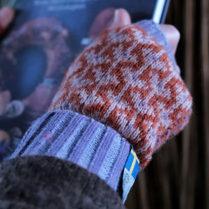 Jacquard Knit Hand Warmers - 100% Merino - Fästfolk (Adults)