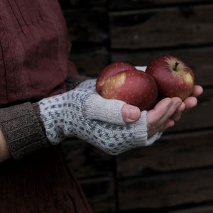 Jacquard Knit Hand Warmers - 100% Merino - Skaftö (Adults)