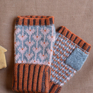 Jacquard Knit Hand Warmers - 100% Merino - Fästfolk (Adults)