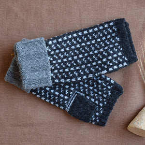 Jacquard Knit Hand Warmers - 100% Merino - Skaftö (Adults)
