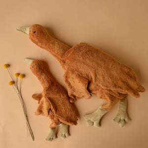 Cuddly Goose Toy/Heat Pack in Organic Cotton/Lambswool - Rust *Limited Edition