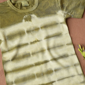 Child's Plant Dyed T-Shirt in 100% Organic Merino - Olive (1-3y) *Last ones