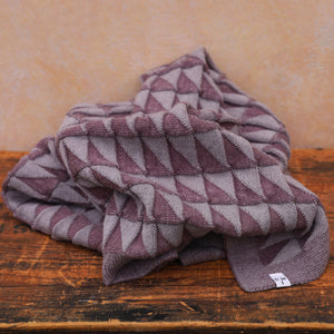 Baby Blanket Triangles - 100% Organic Plant Dyed GOTS Merino Wool (94x78m)