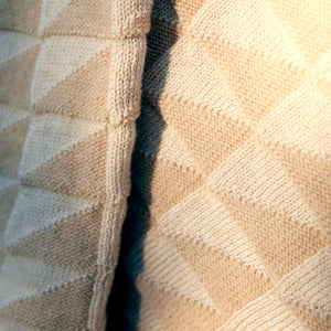 Baby Blanket Triangles - 100% Organic Plant Dyed GOTS Merino Wool (95x80m)