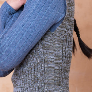 Rica Vest - 100% Baby Alpaca - Light Blue/Sheoak