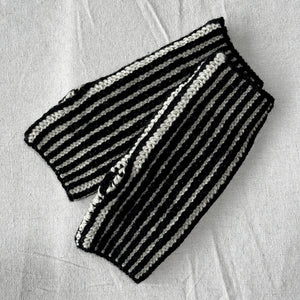 Brioche Handwarmers - 100% Chunky Highland Wool - Black/Ecru (Adult)