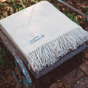 Diagonal Weave Throw - Recycled/Virgin Wool Blend (183x150cm)