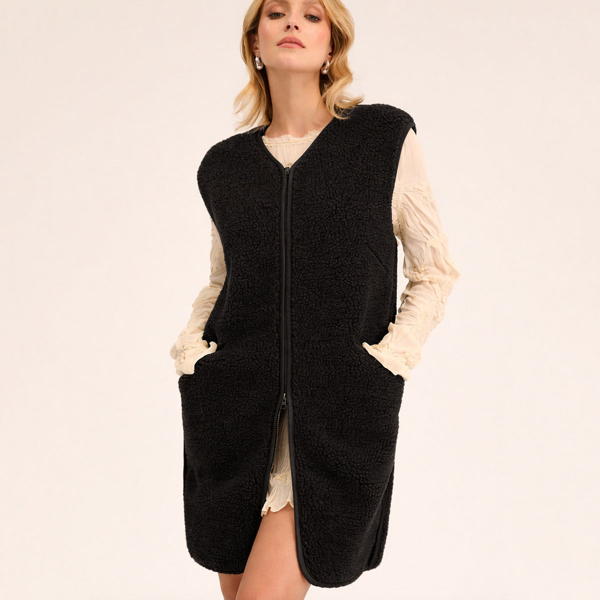 Womens Long Zip Vest  - Wool Fleece - Black
