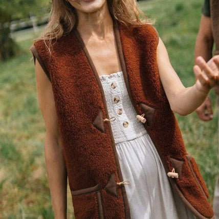 Women's Fleece Alpen Vest - 100% Wool - Fox (S, M, L)