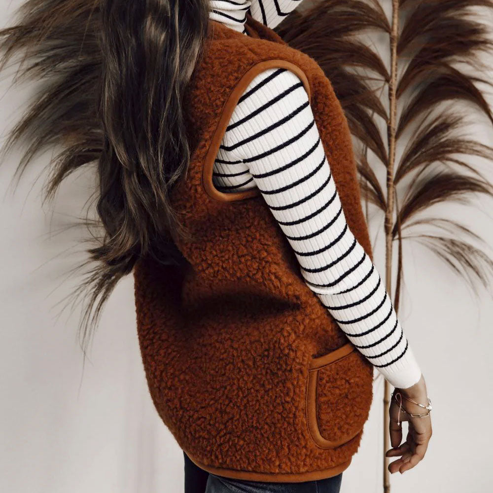 Women's Fleece Alpen Vest - 100% Wool - Fox (S, M, L)