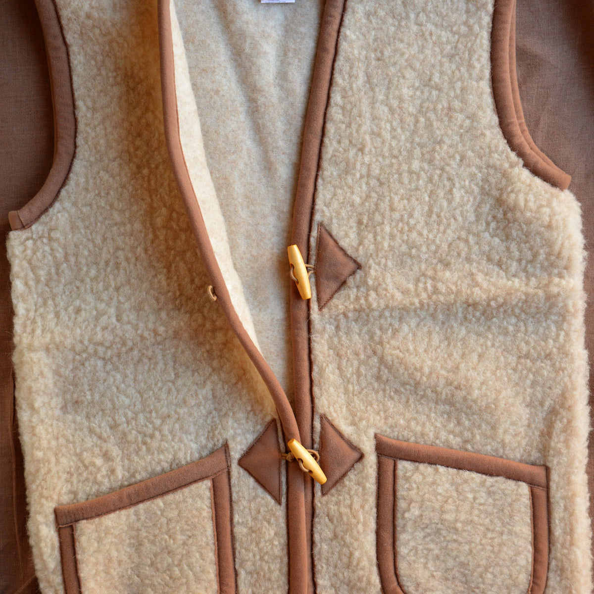 Women's Fleece Alpen Vest - 100% Wool - Beige (S, M, L) *Returning Spring