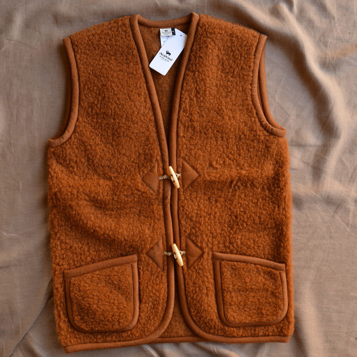 Women's Fleece Alpen Vest - 100% Wool - Fox (S, M, L)