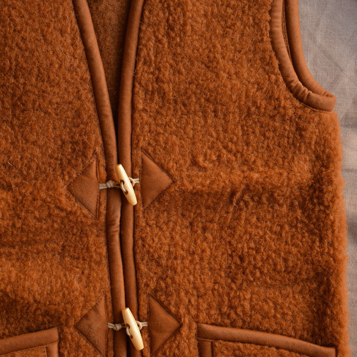 Women's Fleece Alpen Vest - 100% Wool - Fox (S, M, L)