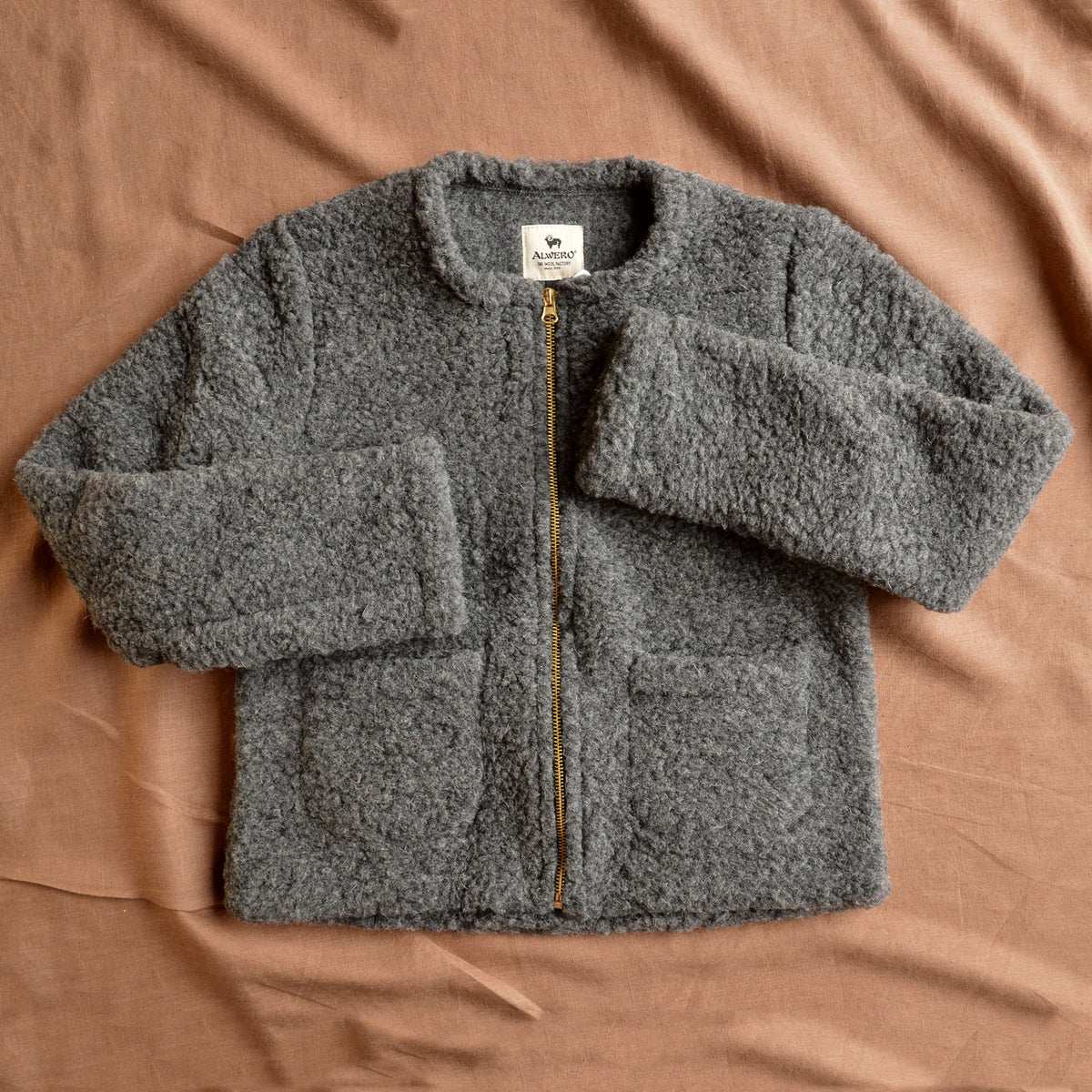 Women's Teddy Cropped Jacket - 100% Wool - Graphite (S, M, L)