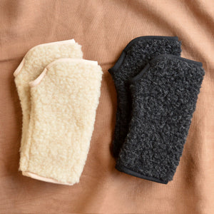 Women's Teddy Fleece Handwarmers - 100% Wool