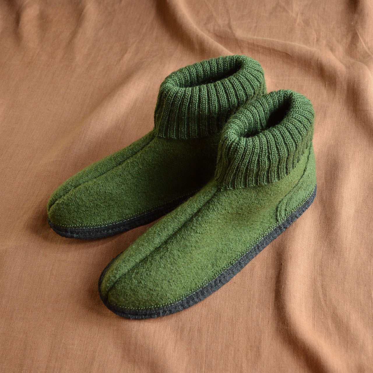 Bergstein Wool Slipper Boots - Forest Green (Adults EU39) - YOU MEND IT!