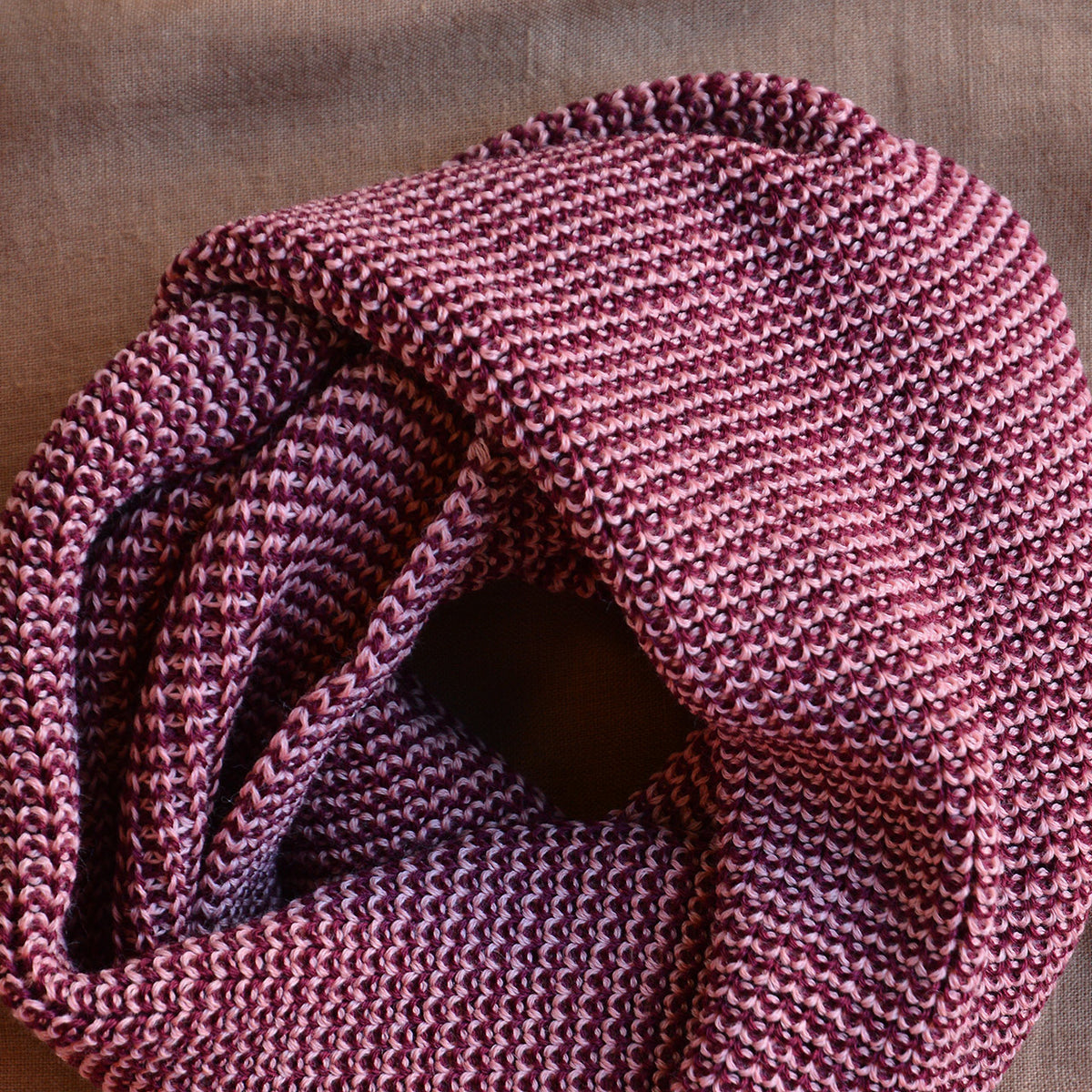 Loop Scarf in Organic Merino (Adults)