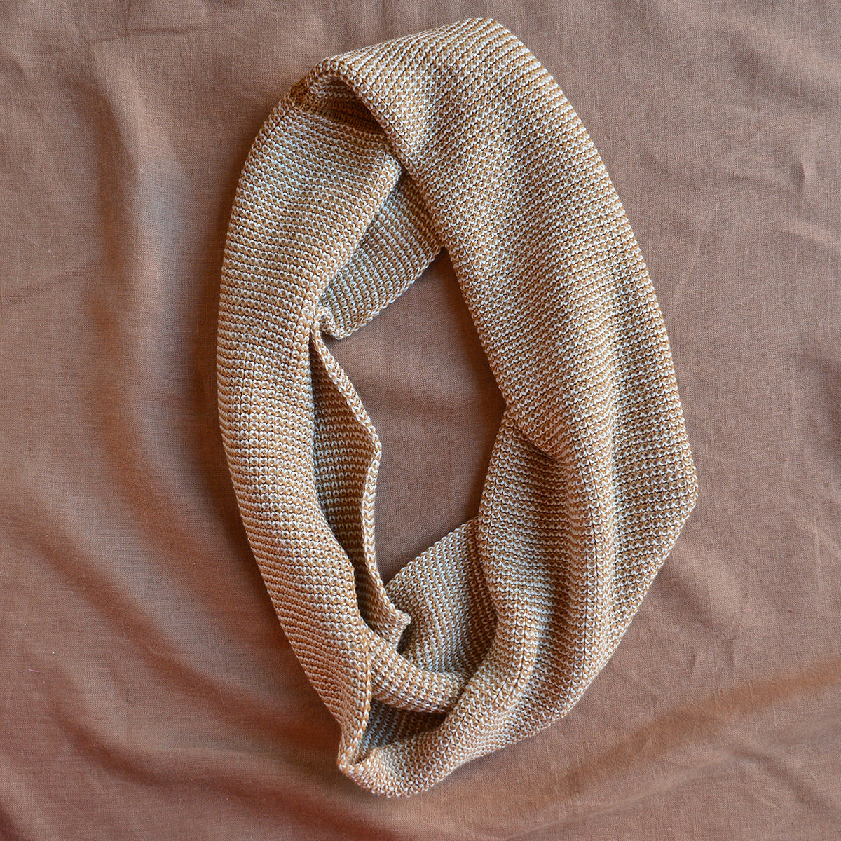 Loop Scarf in Organic Merino (Adults)