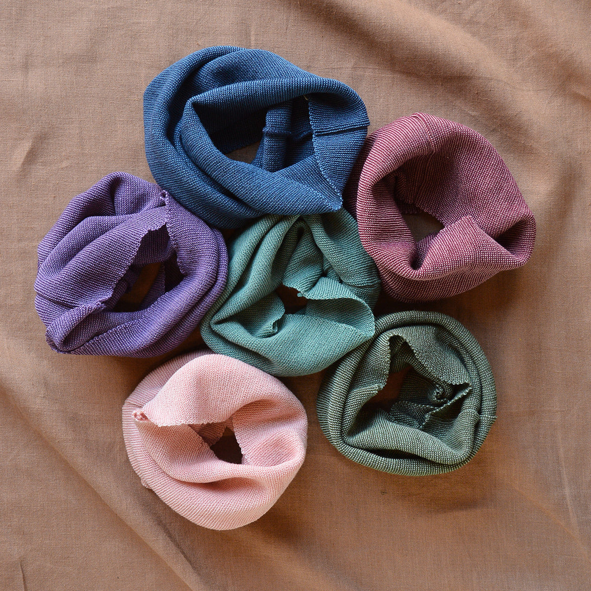 Tube Scarf in Organic Merino (child-adult)