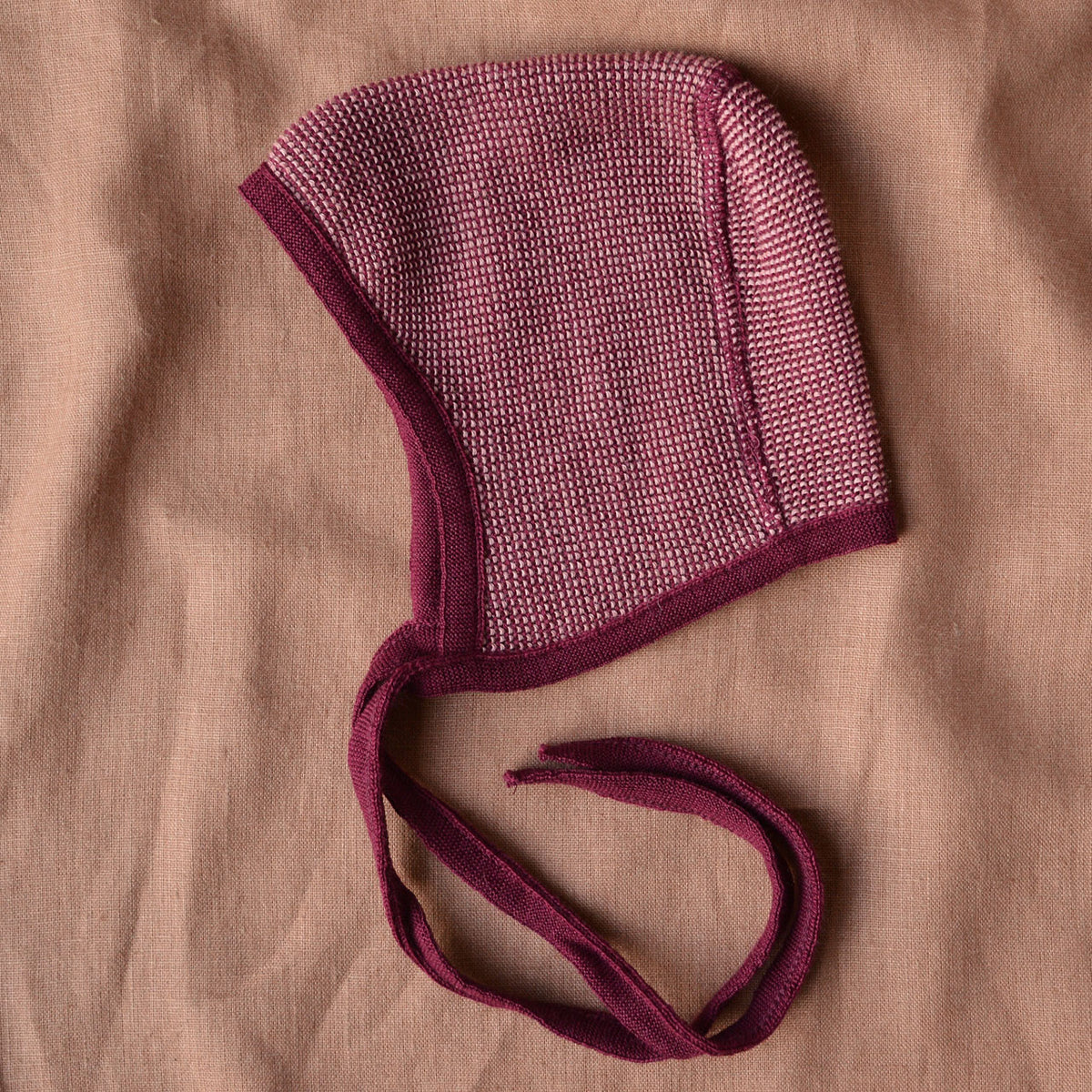 Bonnet in Organic Merino Wool (0-12m) *Returning 2026