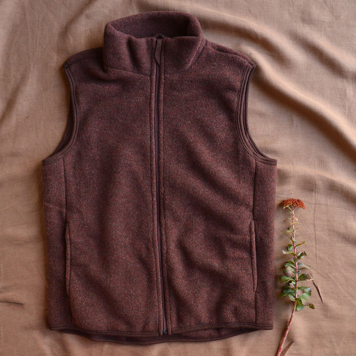 Men's Zip Vest - 100% Organic Wool Fleece - Cinnamon (S-XL)