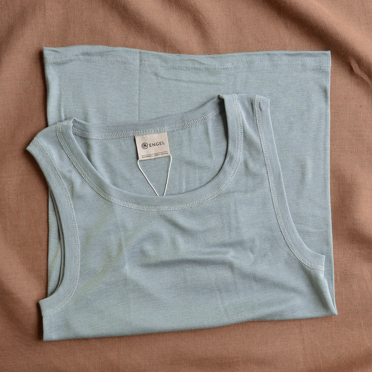 Men's Organic Wool/Silk Sleeveless Vest