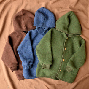 Hooded Jacket in Organic Wool Fleece with Buttons - Reed (0-6y) *Retired colour