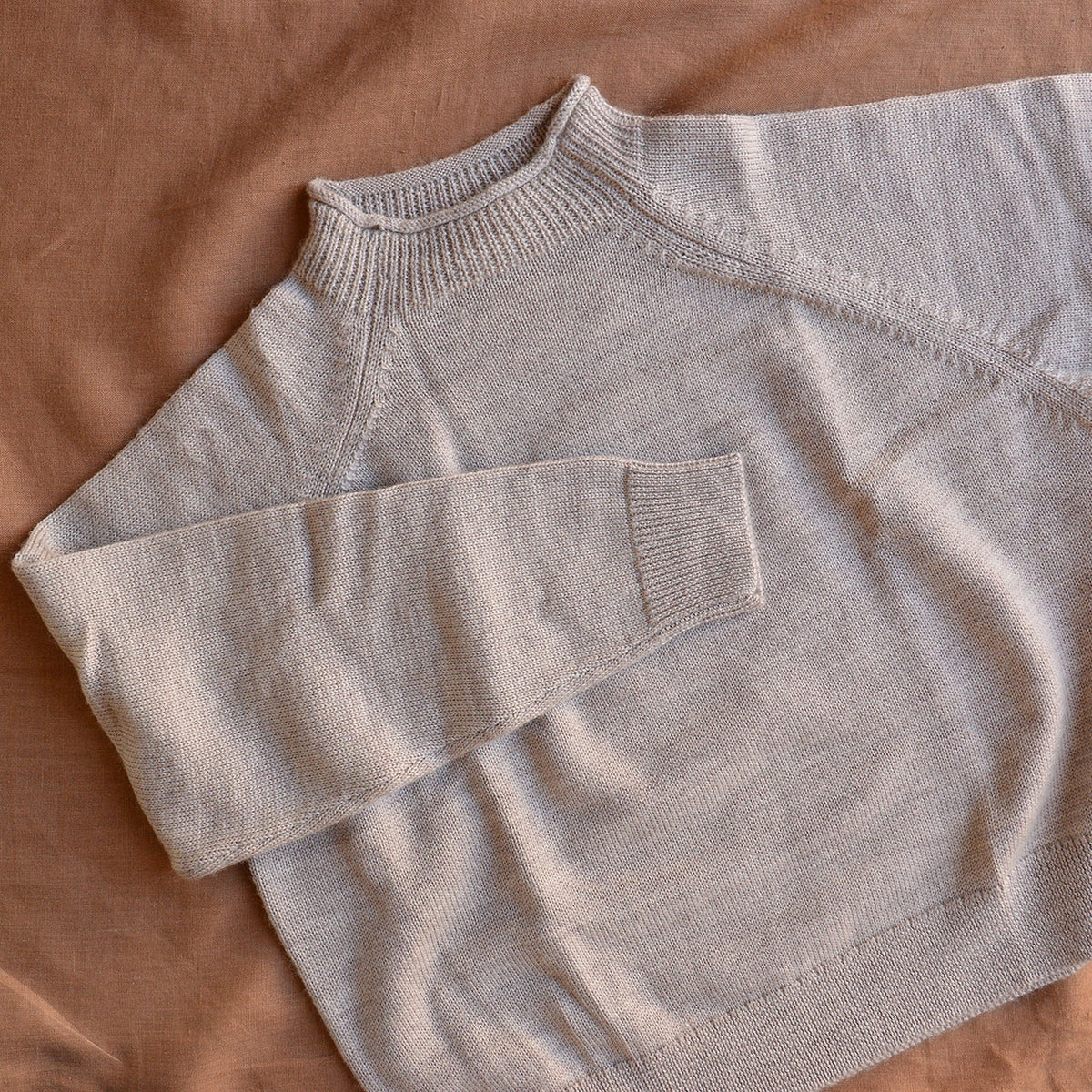 Women's Raglan Sweater - 100% Raw Wool - Oat Melange (S-L)