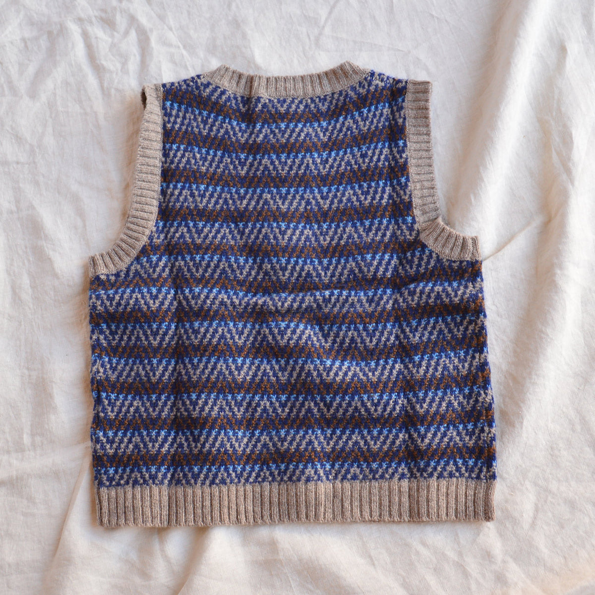 Jacquard Knit Vest - 100% Lambswool - Hazel and Blue (2-12y+)