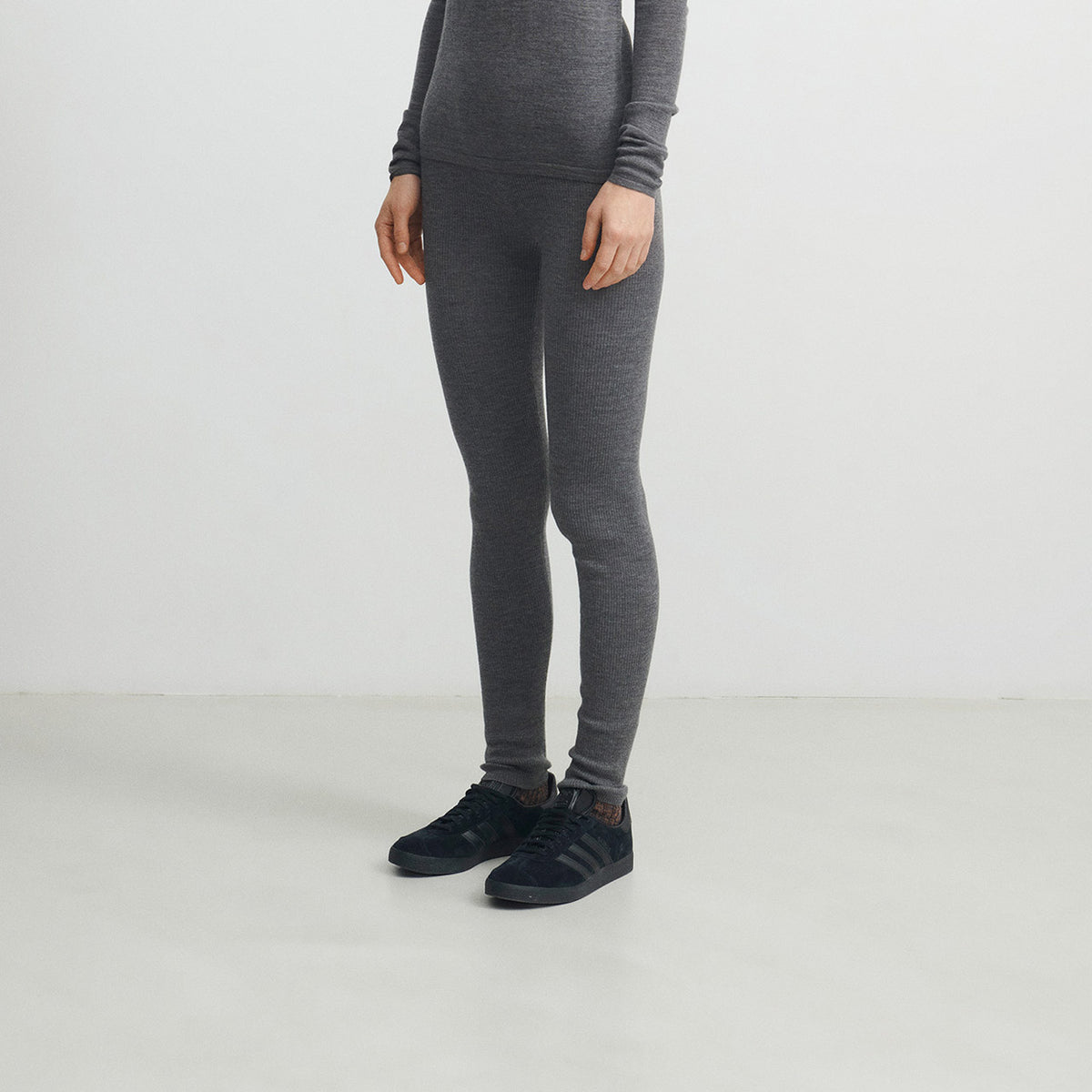 Women's Rib Leggings - 100% Merino - AW25 Grey (M, L)