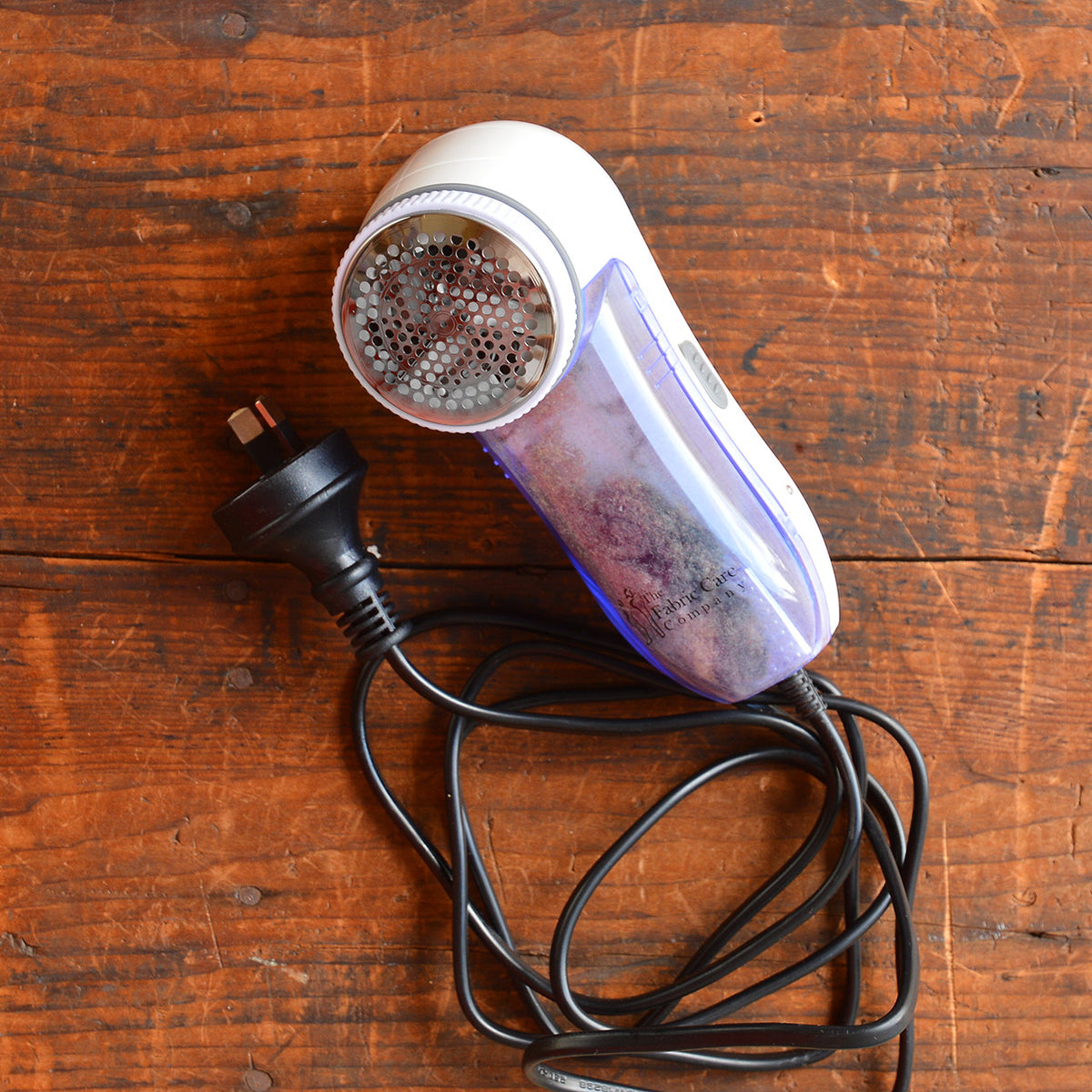 The Classic 50 Fabric Shaver