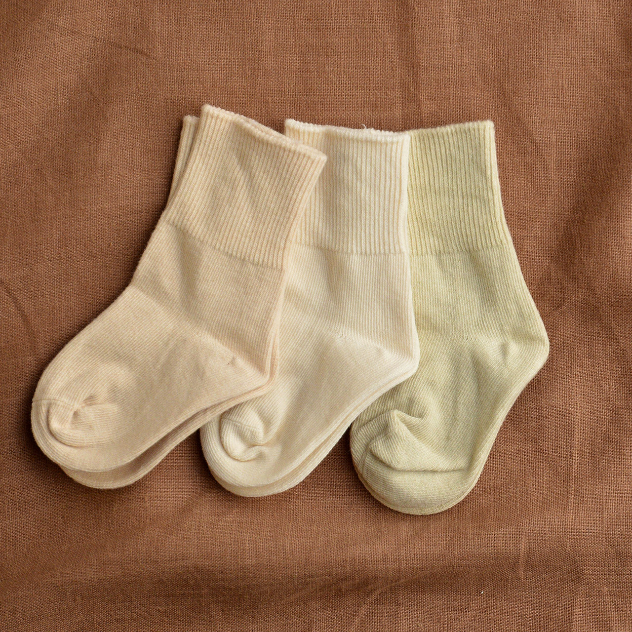 Baby Socks 3 Pack - Undyed Organic Heirloom Cotton (0-18m)
