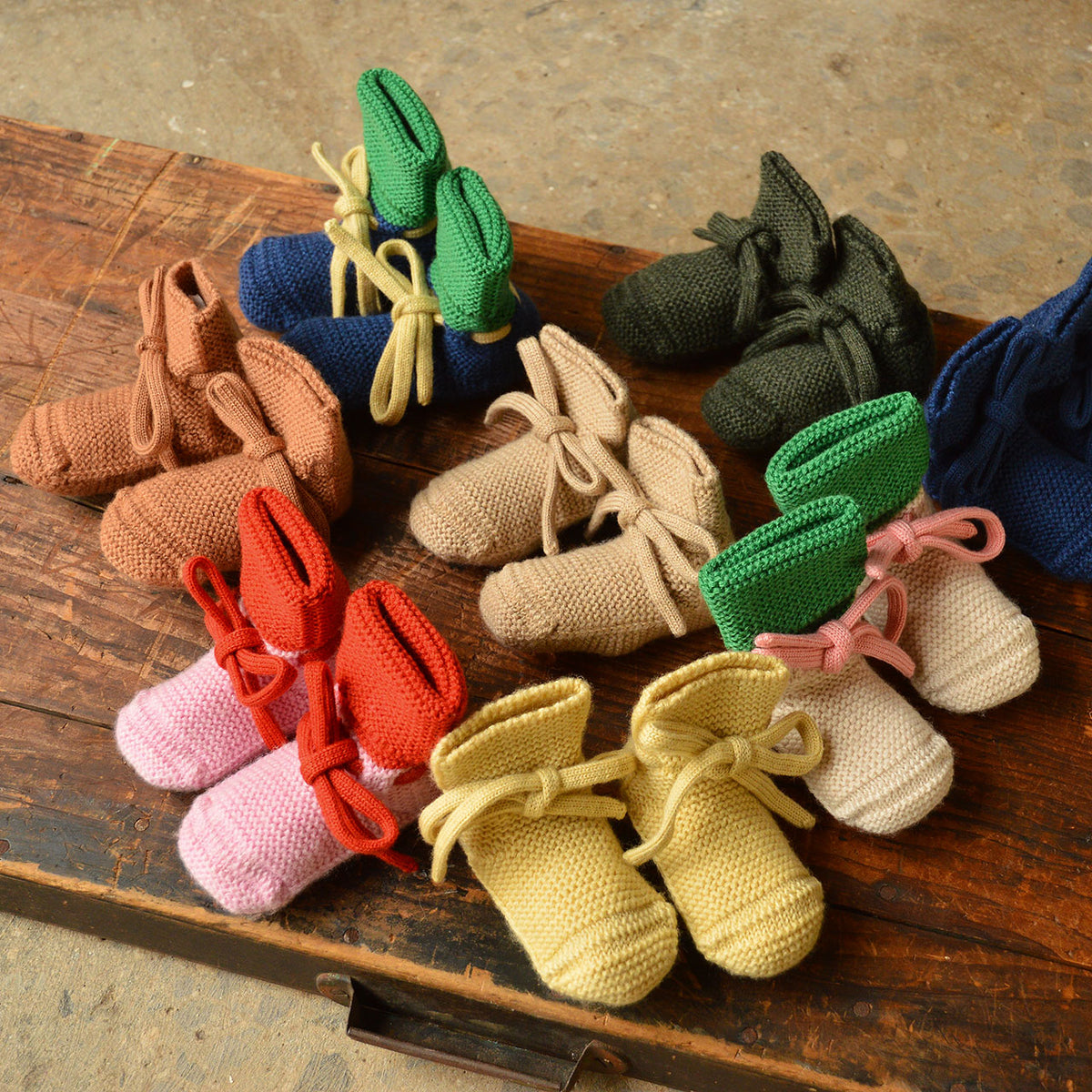 Happy Booties - 100% Merino Wool - Colourblock (0-9m)