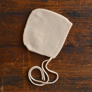 Hvid Baby Bonnet - 100% Merino Wool (Newborn)