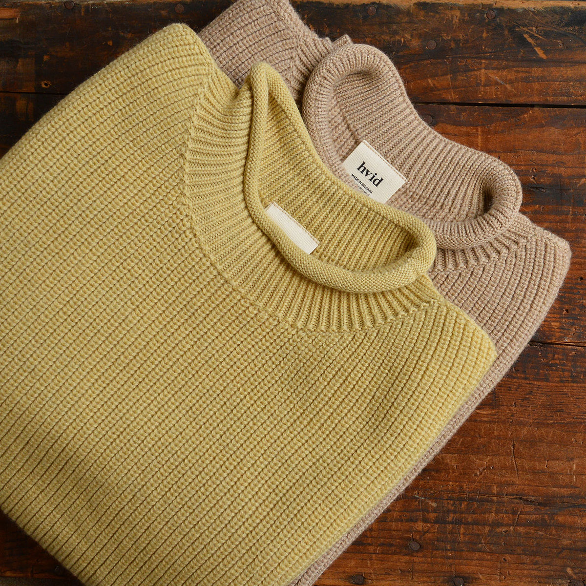 Women's Knitted Vest - 100% Merino Wool - Light Yellow (S-M)