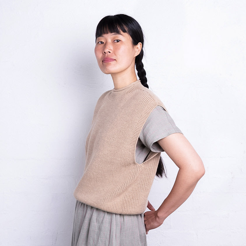 Women's Knitted Vest - 100% Merino Wool - Sand (S-XL) *Returning 2026
