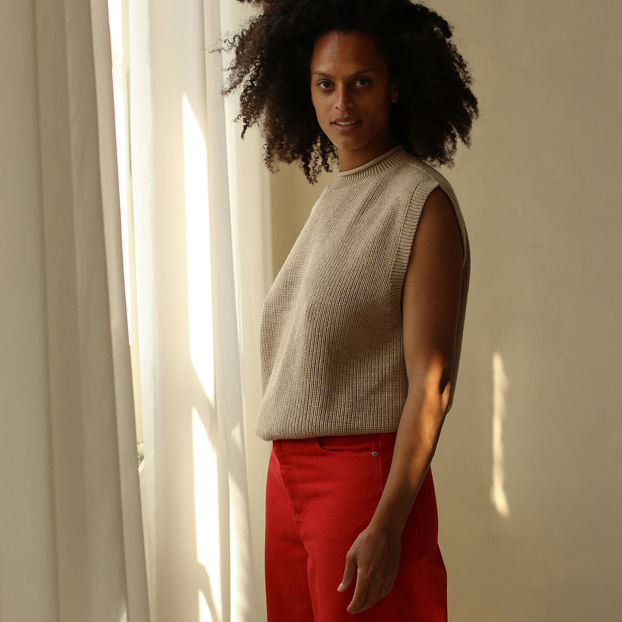 Women's Knitted Vest - 100% Merino Wool - Sand (S-XL)