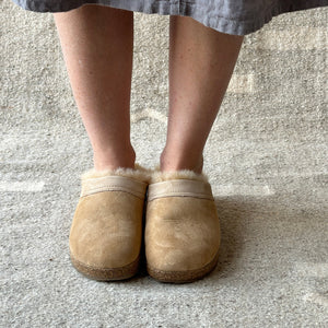 Sheepskin Clogs - Snowbird - Taupe (Adults 36-46)