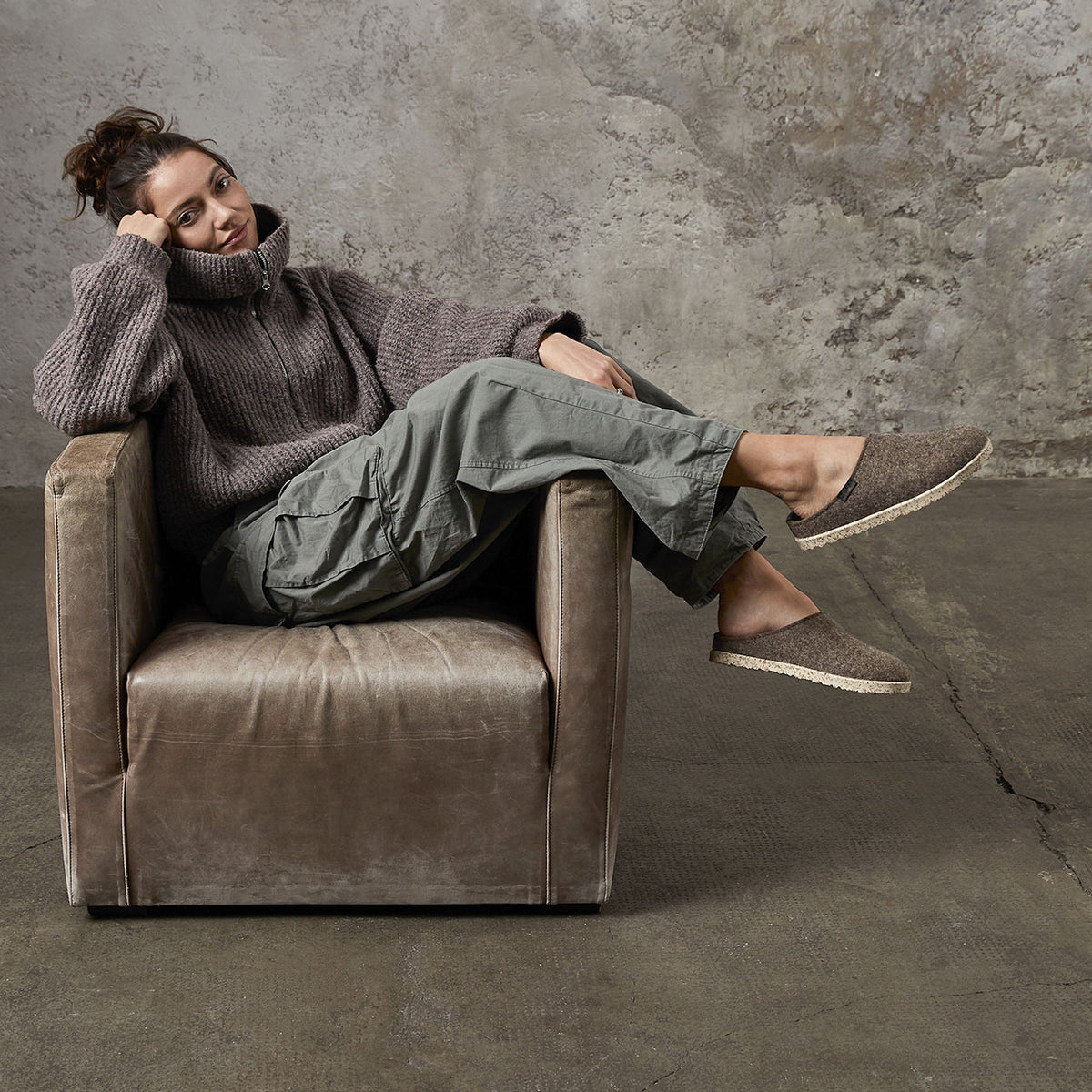 Wool Felt Clogs - Manhattan - Taupe (Adults 36-43)