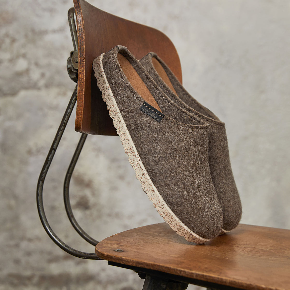 Wool Felt Clogs - Manhattan - Taupe (Adults 36-43)