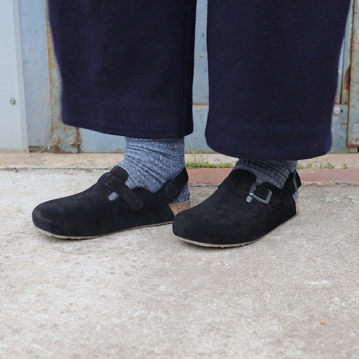 Suede Clogs - Faro - Schwarz (Adults 36-42)
