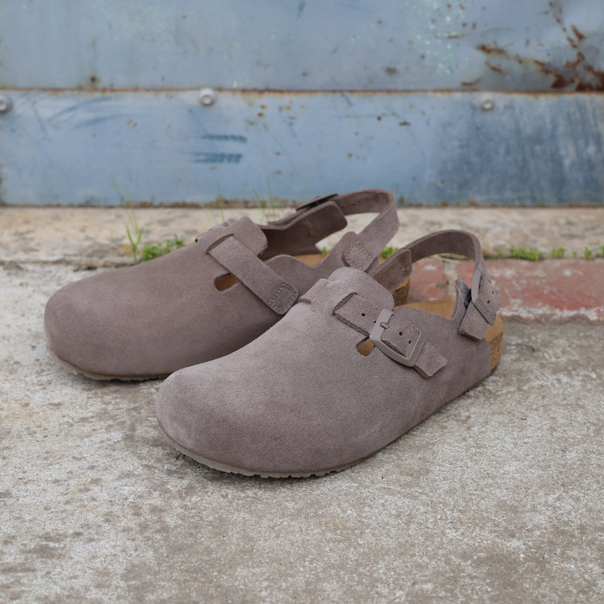 Suede Clogs - Faro - Greige (Adults 36-42)