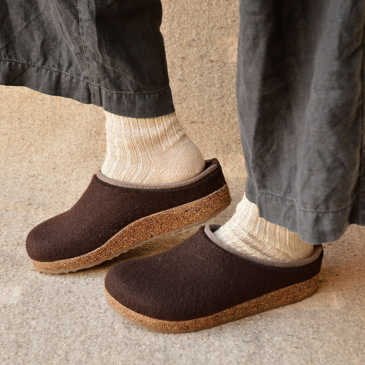 Wool Felt Clogs - Kris - Espresso (Adults 36-46)