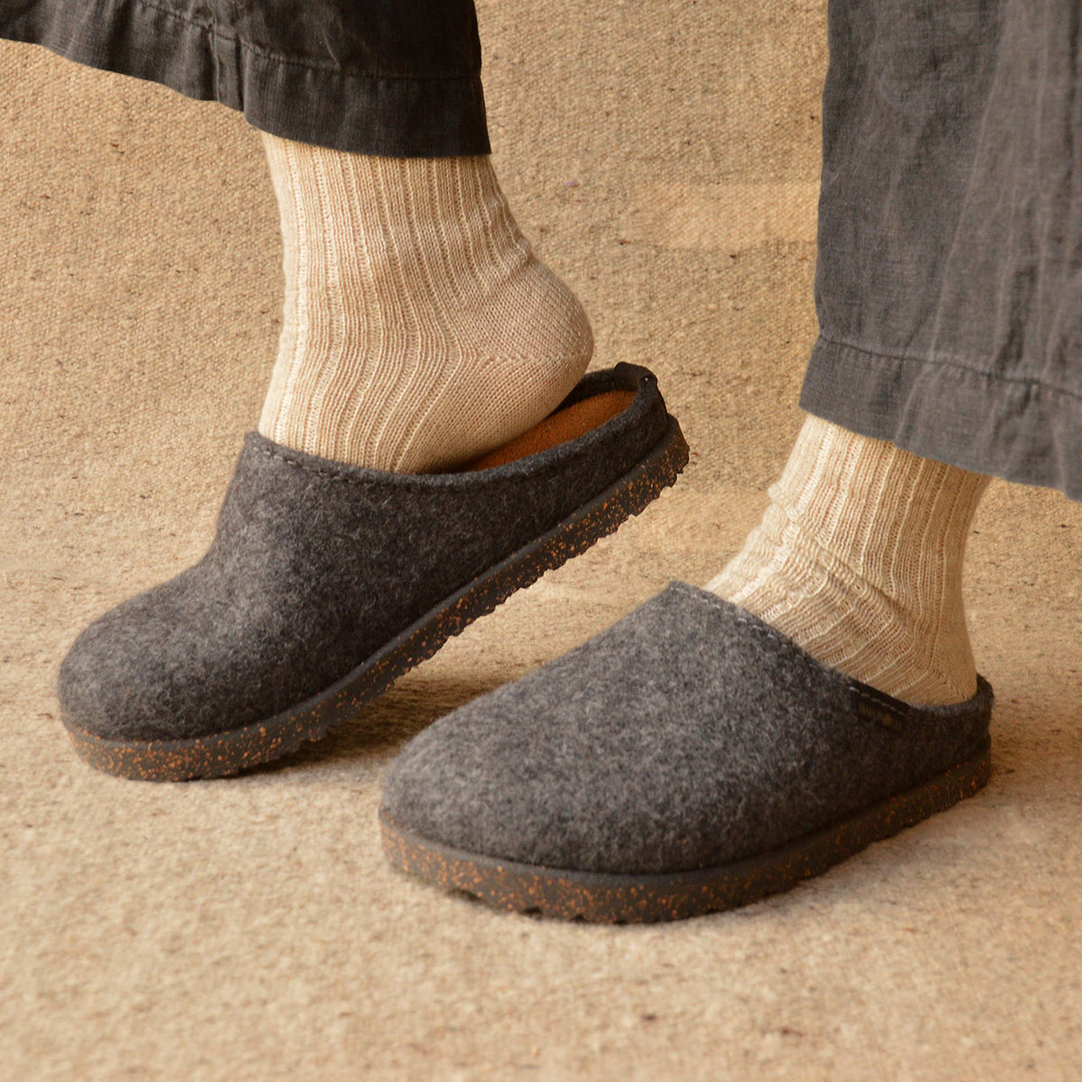 Haflinger Wool Felt Clogs - Manhattan - Anthracite (Adults 36-46)