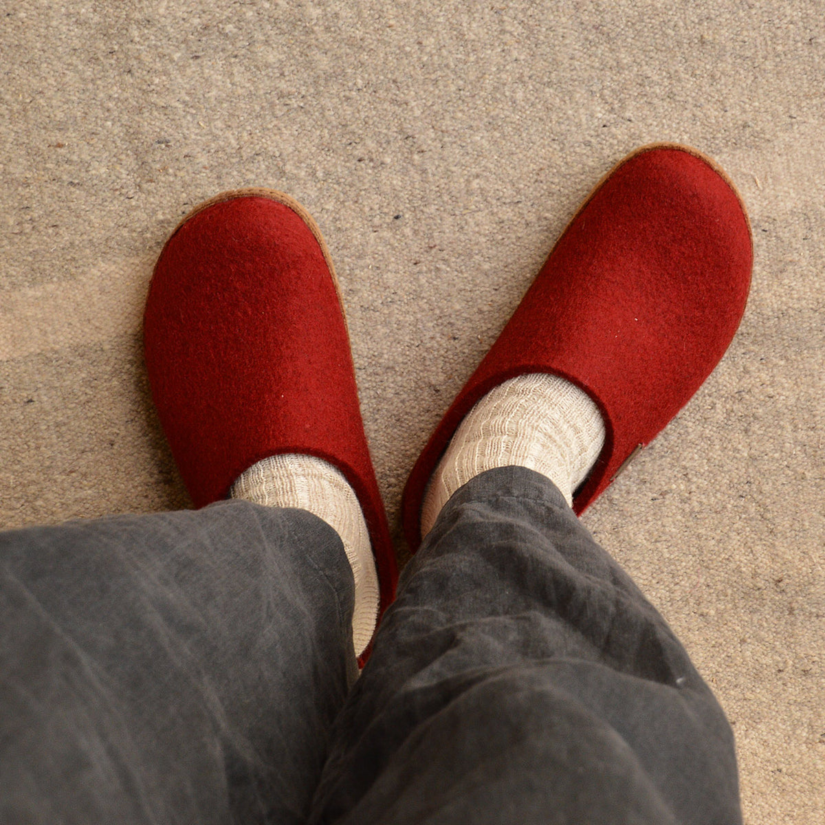 Wool Felt Slippers - Toffel - Rubin (Adults 36-42)