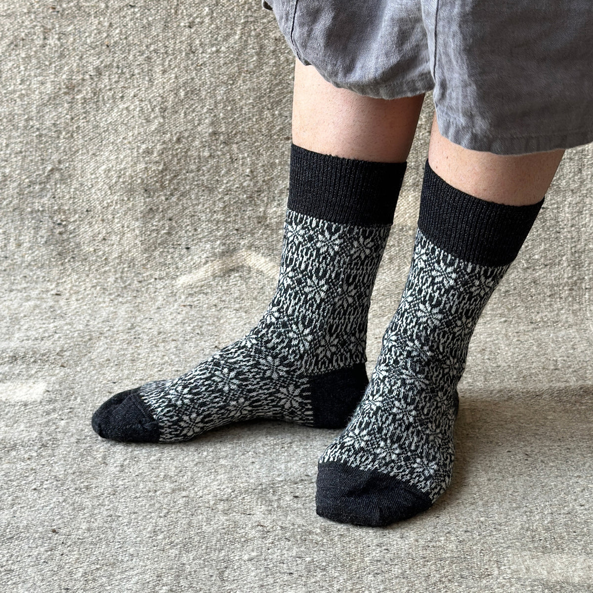Fine Snowflake Wool Socks - Organic Merino (Adults 36-43) *Returning 2026